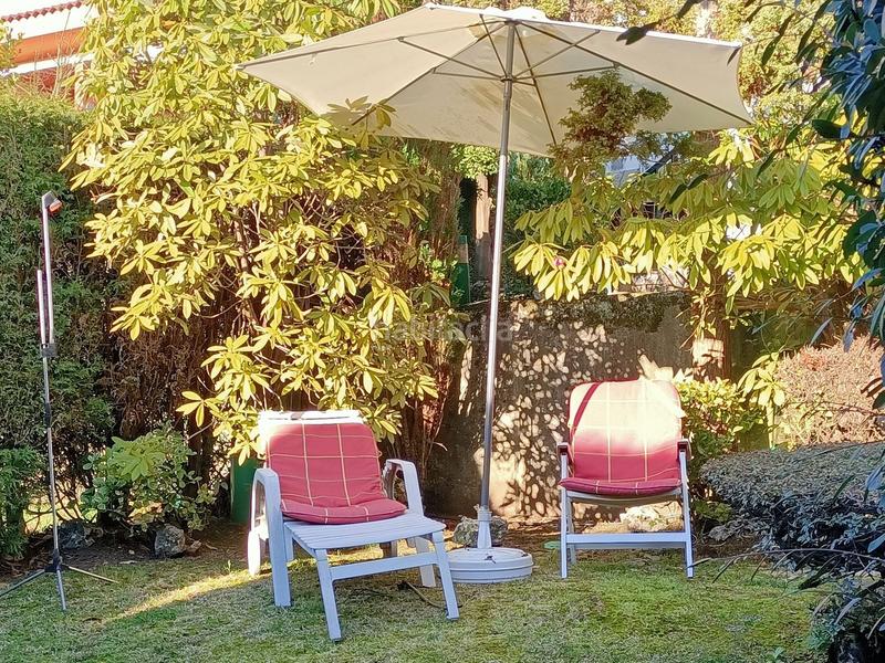 Foto 6e2d1526-7c67-4960-bd85-febeef637c9a. Casa dos chalets unidos en contruccion en Llanera