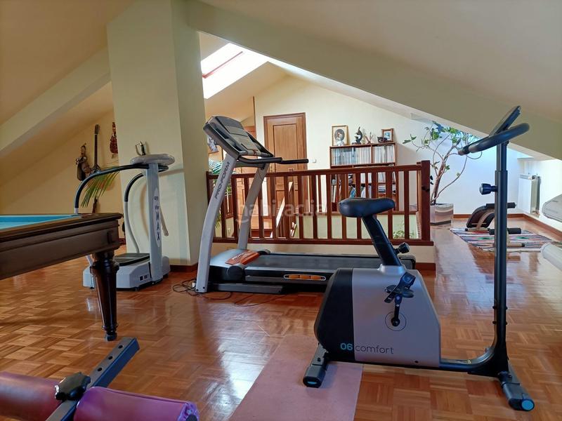 Foto 7479bb2c-e66d-457b-bc52-85d1fd964619. Casa dos chalets unidos en contruccion en Llanera