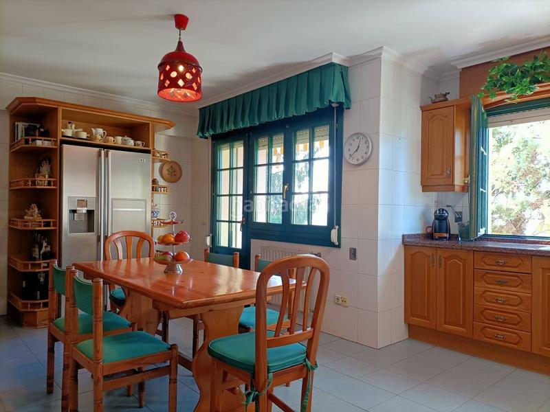 Foto 7515b7ef-e125-4cfa-ab7d-0e0959354964. Casa dos chalets unidos en contruccion en Llanera