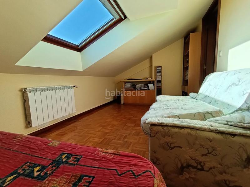 Foto 78cd28f1-ed9a-4a72-bbf5-abbcee7e8a76. Casa dos chalets unidos en contruccion en Llanera