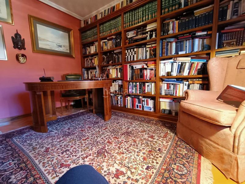 Foto 881b9235-7d37-4ba6-b7b1-fb91ff4f9a81. Casa dos chalets unidos en contruccion en Llanera