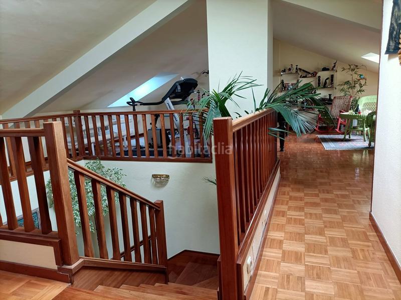 Foto a007b6cb-594f-4865-8b5f-258a8c59bf0f. Casa dos chalets unidos en contruccion en Llanera