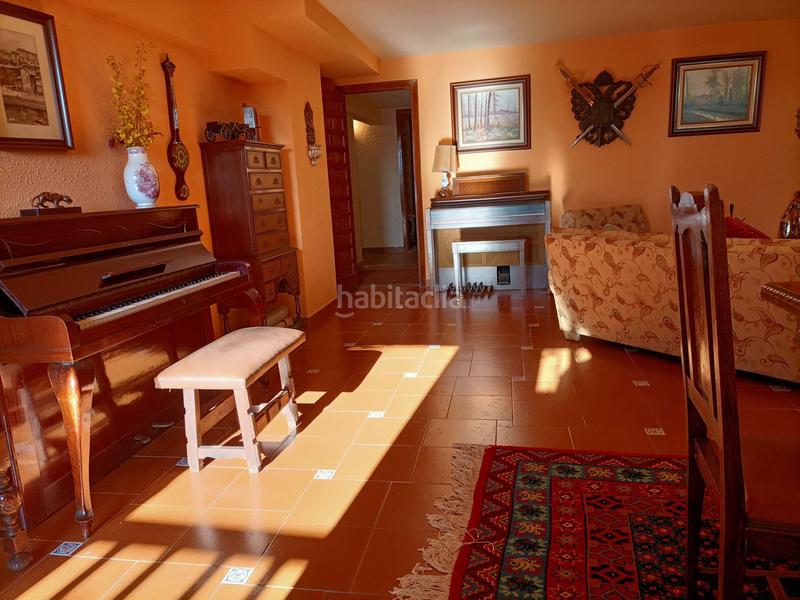 Foto a6f2265d-cc91-41a7-9c72-3a79ad24b206. Casa dos chalets unidos en contruccion en Llanera