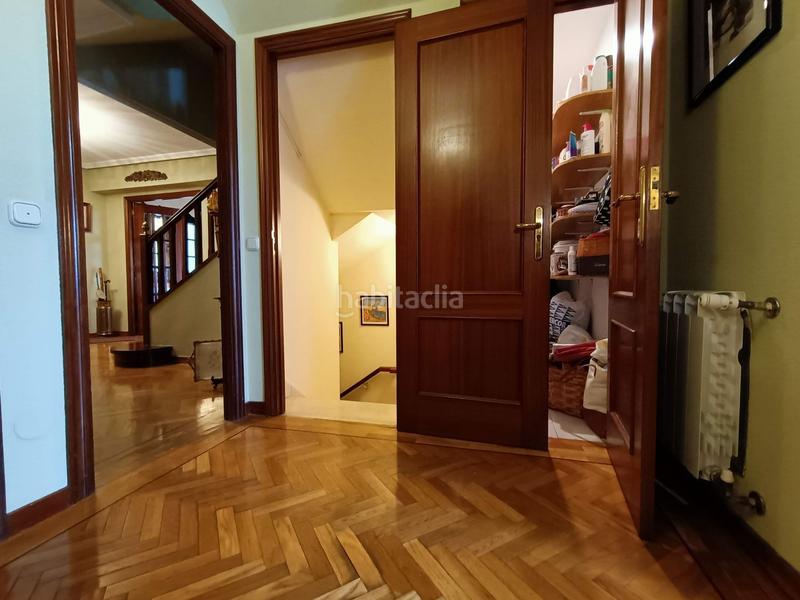 Foto b5f470d1-2885-46c7-9fcc-4169581b229f. Casa dos chalets unidos en contruccion en Llanera