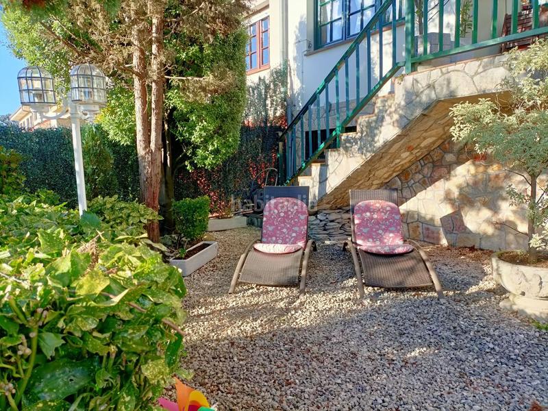 Foto c45903a0-118b-462b-9c6d-24d7ac85bfc2. Casa dos chalets unidos en contruccion en Llanera