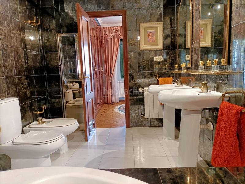 Foto e78d418e-9f5d-480a-b4e6-9c47c96ebeaf. Casa dos chalets unidos en contruccion en Llanera