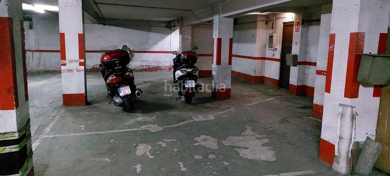 Foto 0ef77a71-34b7-49d9-aab0-eb70d30d93d8. Autoparkplatz in El Natahoyo Gijón