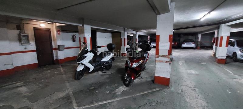 Foto 96890736-d410-4d74-bfe0-a9acaa21fa9d. Autoparkplatz in El Natahoyo Gijón