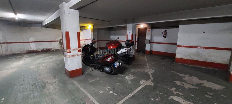 Foto ea359336-8748-4030-8911-c678308912fe. Autoparkplatz in El Natahoyo Gijón