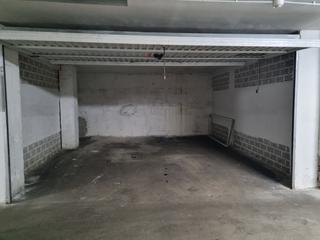 Parking voiture à Calle josé ramón zaragoza 8
