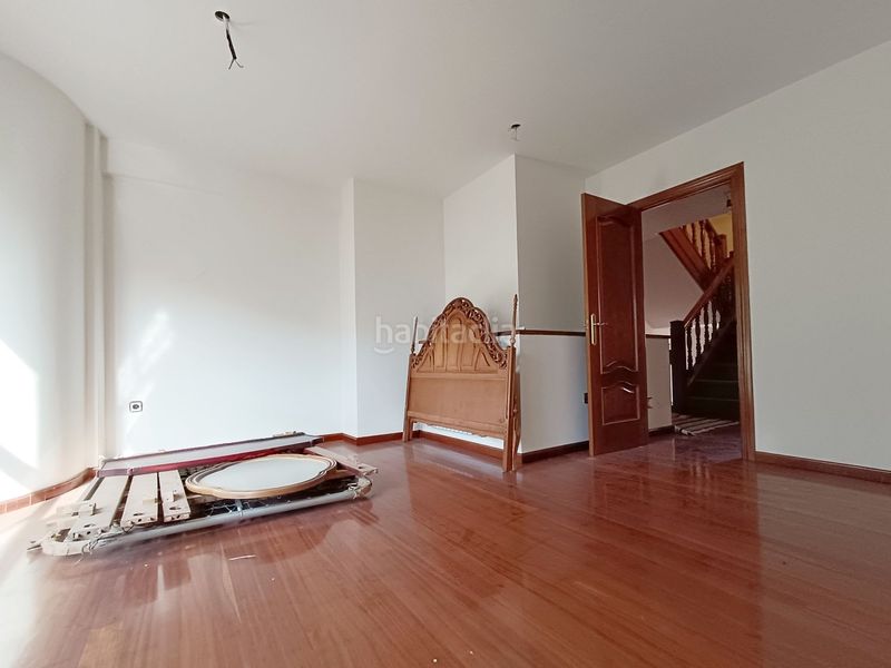 Foto 1e7ac529-86a0-4de9-bf57-7142994b24b8. Casa amb calefacció aparcament piscina a Lena