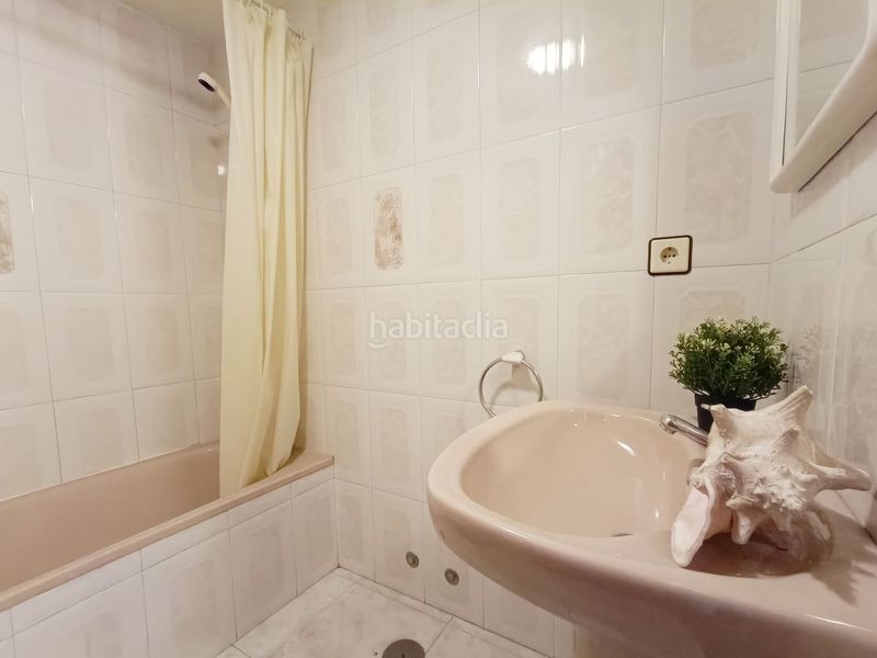 Foto 2892ee87-8d19-4430-9828-8ceeb44cb1d9. Casa amb calefacció aparcament piscina a Lena