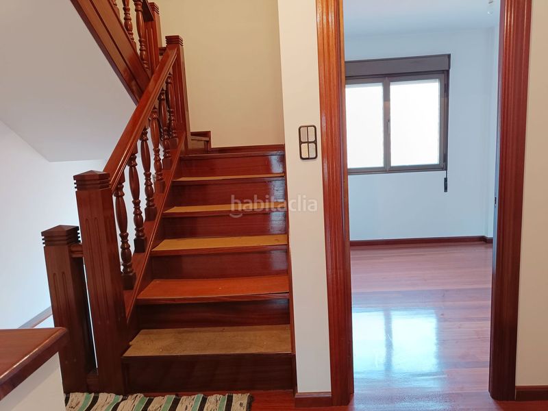 Foto fbaf2762-4488-4c45-86c2-fb5dfee1525a. Casa amb calefacció aparcament piscina a Lena