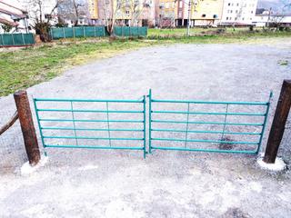 Residential Plot in Parres