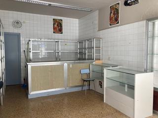 Location Local commercial à San roque 15
