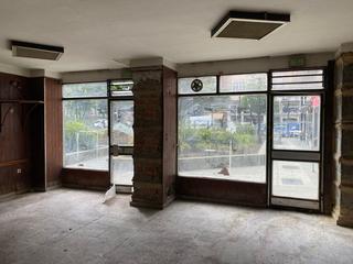 Rent Business premise in La Arena