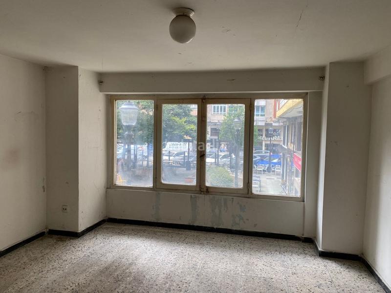 Foto 28f349df-93de-4186-a720-de7abe0c2be5. Alquiler local comercial en La Arena Gijón