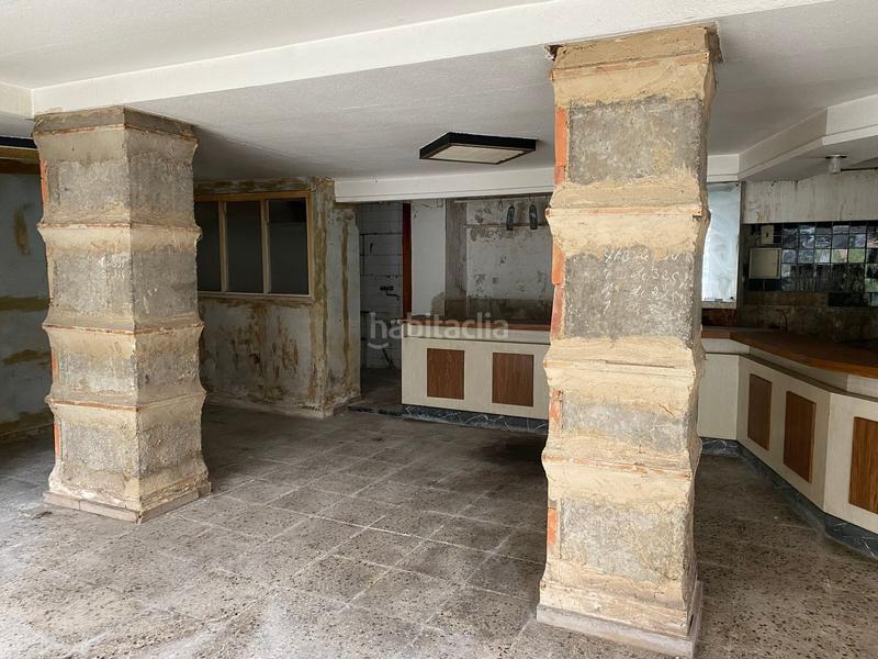 Foto fdad4f2d-c6ba-4bef-8ffa-34a57dab7440. Lloguer local comercial a La Arena Gijón