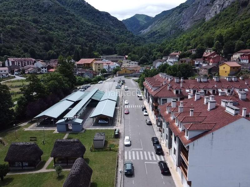 Foto acff2181-b91e-4188-8250-7a0e68c2b603. Terreno residencial en Somiedo