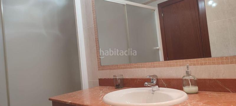 Foto ea7a1002-55a4-473d-b058-2d98e70bed34. Alquiler piso en Centro Gijón