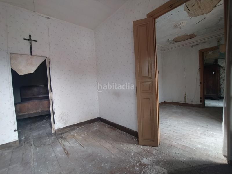 Foto 0f1c06e9-2fe8-4ef4-b0db-6fb07e2f1c97. Casa amb piscina a Salas