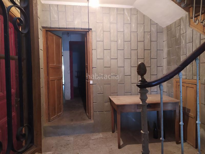 Foto 2c5c75f4-57de-4141-bd50-82d46d1f3de4. Casa amb piscina a Salas