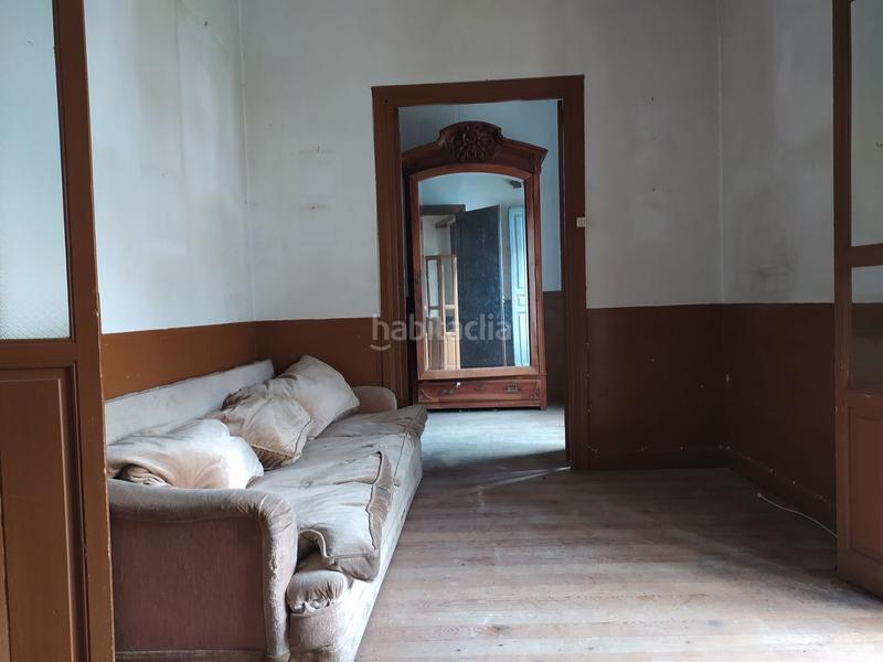 Foto 72c2d6af-2097-406f-827f-6315a082fb4a. Casa amb piscina a Salas