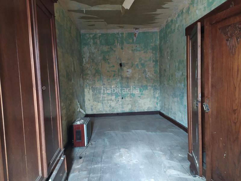 Foto 99af3bf9-d19f-4bf0-bdd6-53273e201f4f. Casa amb piscina a Salas