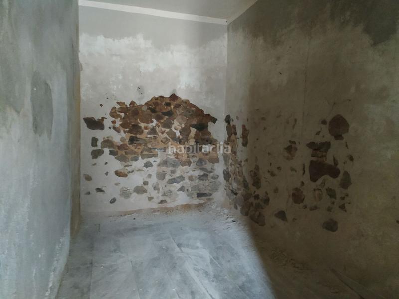 Foto d2be76a5-2b34-425a-a428-ceed379c6a43. Casa amb piscina a Salas