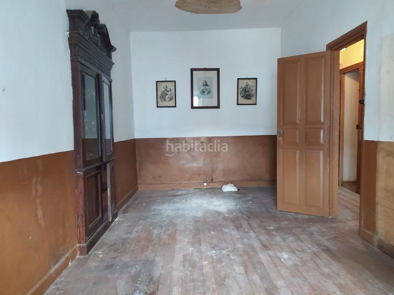 Foto d52f5a58-4452-492d-af3f-351c853a0f6d. Casa amb piscina a Salas