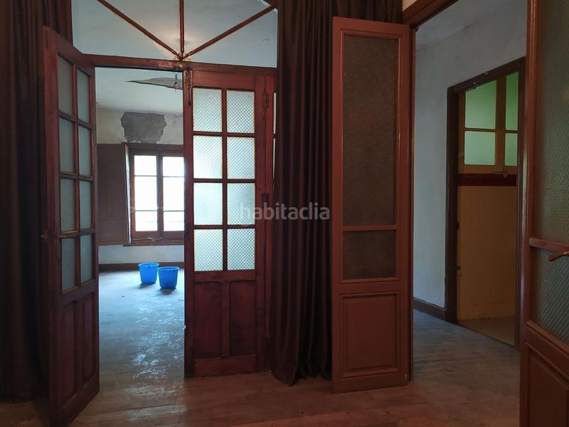 Foto e80f94ab-6732-4d08-8f37-613115cfaad3. Casa amb piscina a Salas