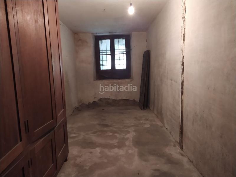 Foto f5cade91-d281-4560-8aea-93ca5d7a1c58. Casa amb piscina a Salas