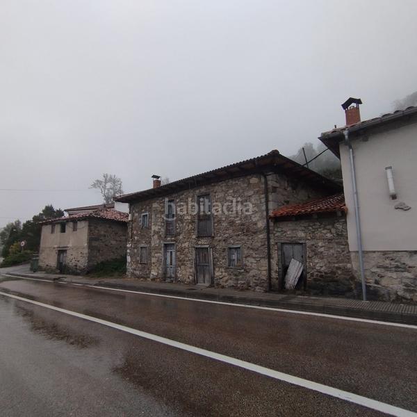 Foto 57727f99-c9ab-422c-8d5e-4e950a53b486. Casa  puerto de pajares en Lena