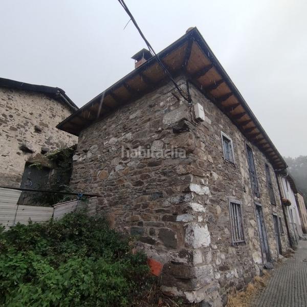Foto 7c0b966a-9721-47bf-8953-34ca04239775. Casa  puerto de pajares en Lena
