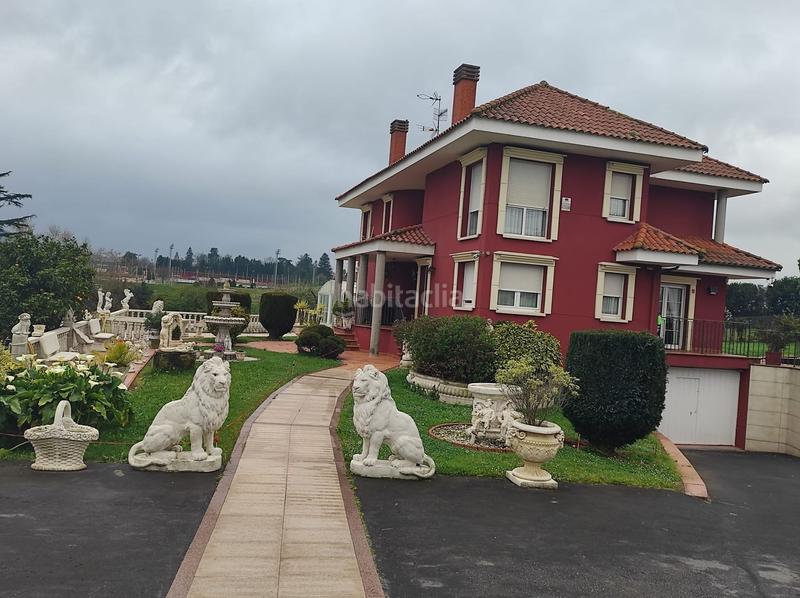 Foto 013fbea0-19a9-4f08-881c-8cd4d0786d06. Casa amb calefacció aparcament piscina a Leorio Gijón