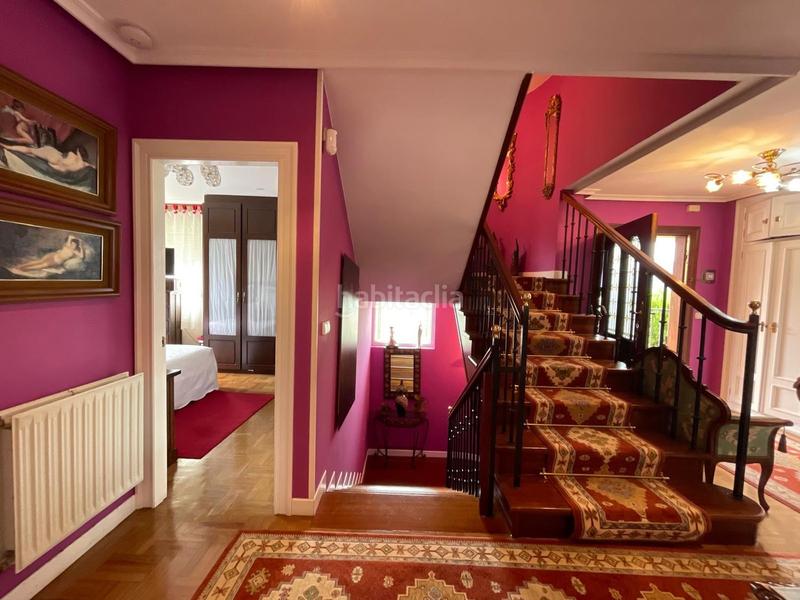 Foto 0c81cf1e-6401-4396-acd3-0c7151628183. Casa amb calefacció aparcament piscina a Leorio Gijón