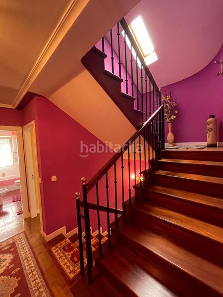 Foto 2151beab-22b7-4c46-a6a9-48ad83c0d875. Casa amb calefacció aparcament piscina a Leorio Gijón