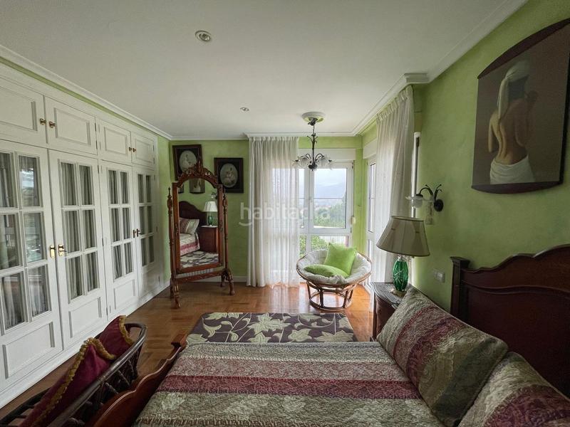 Foto 4e70075d-043f-4dff-8099-2d9f25c07a8c. Casa amb calefacció aparcament piscina a Leorio Gijón