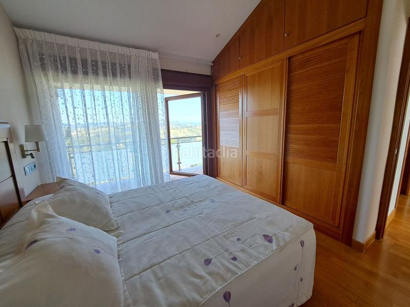 Foto 1842c770-5237-48d5-b773-58e443cf6a70. Casa amb calefacció aparcament piscina a Porceyo Gijón