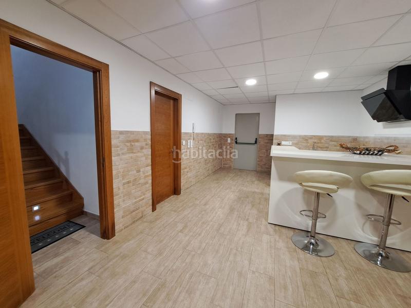 Foto a31bbcf6-1ec6-471a-8ff7-88e5a37370a6. Casa amb calefacció aparcament piscina a Porceyo Gijón