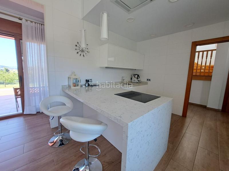 Foto d3aa67fc-912e-4d91-8fa5-ea28539f9fb5. Casa amb calefacció aparcament piscina a Porceyo Gijón