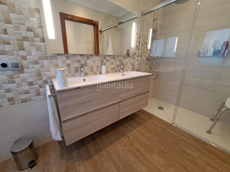 Foto ecd0a511-ef1d-45c7-8085-92967ba1e254. Casa amb calefacció aparcament piscina a Porceyo Gijón