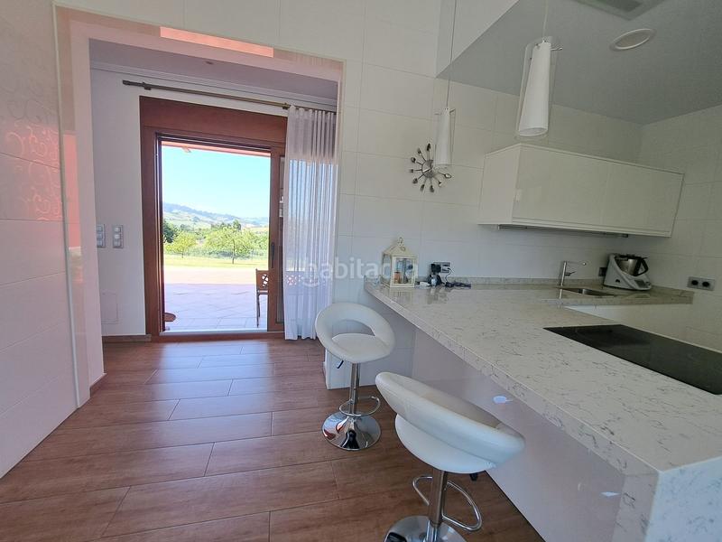 Foto 1f498edb-4c09-49c4-a40e-ae547146d7ea. Maison avec chauffage parking piscine dans Porceyo Gijón