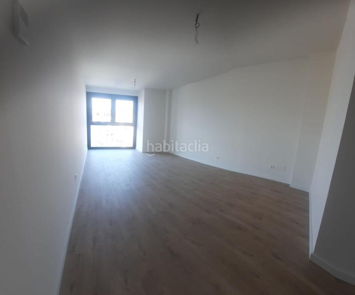 Foto d80a9202-6c9a-484e-acf8-6df1108f1ced. Piso en La Calzada Gijón