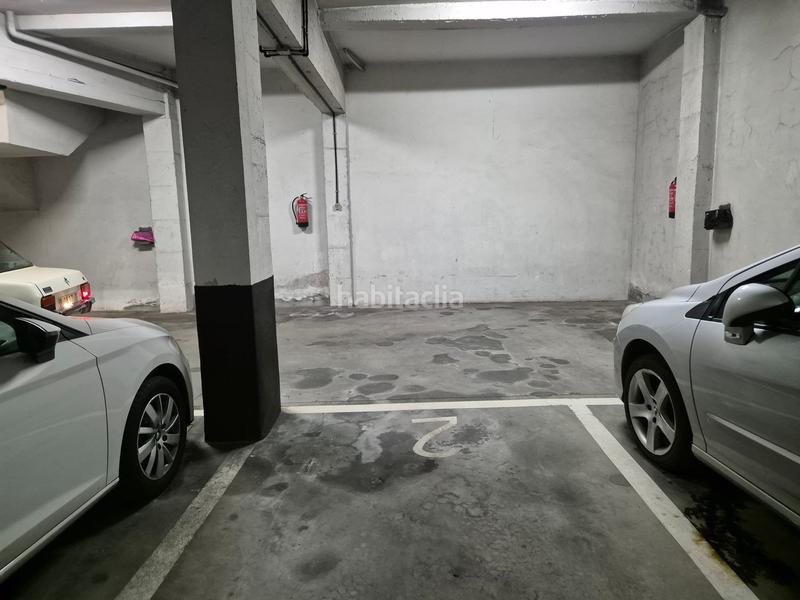 Foto 8146f720-f74f-4a22-9d81-1c5c020e7d10. Car parking in La Calzada Gijón