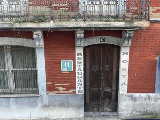 Pis a Pravia. Oportunidad de inversión! edificio histórico en pravia.