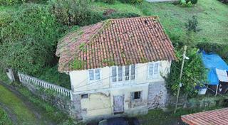 Casa en Pravia. Fabulosa oportunidad de obtener casa en un entorno natural.