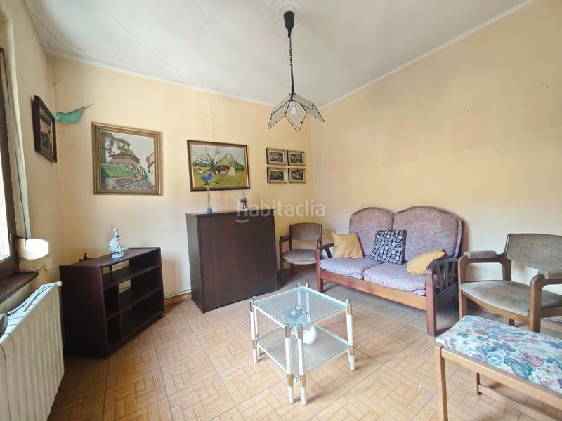 Foto b0069c1d-f830-4b88-a8e0-091f371f49ea. Haus mit pool in La Felguera Langreo