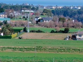 Residential Plot in Valdés