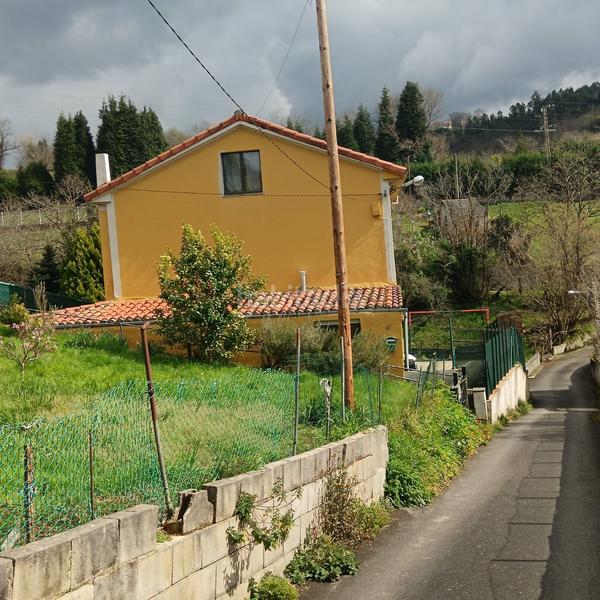 Foto 36f31e56-ee34-43b4-968a-cd5ee61fc7c9. Casa con riscaldamento parcheggio piscina in Carbayin-Lieres-Valdesoto Siero